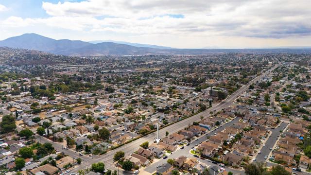 Detail Gallery Image 23 of 34 For 2369 Ravenwood Dr, Lemon Grove,  CA 91945 - 3 Beds | 2/1 Baths