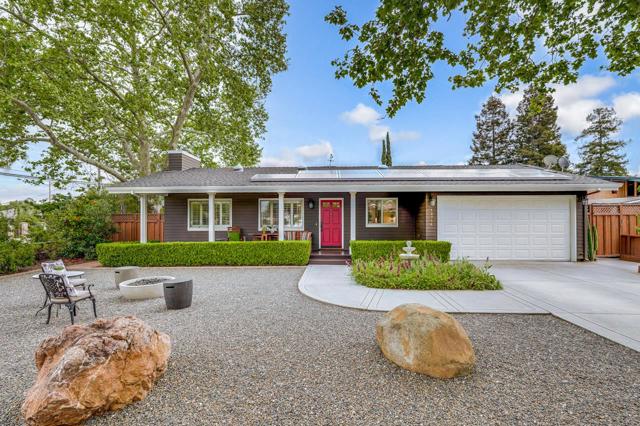 12714 Camrose Avenue, Saratoga CA: https://media.crmls.org/mediaz/a419384b-d534-4e2c-b103-2695188bf078.jpg