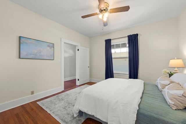 28 Clarendon Road, Burlingame CA: https://media.crmls.org/mediaz/a419bfc1-957b-4e07-8c19-de31e66d1ca6.jpg