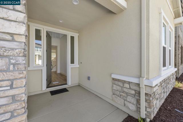 8121 Vessel Way, Sacramento CA: https://media.crmls.org/mediaz/a41a805f-4483-4048-b4e0-9daff70b1251.jpg