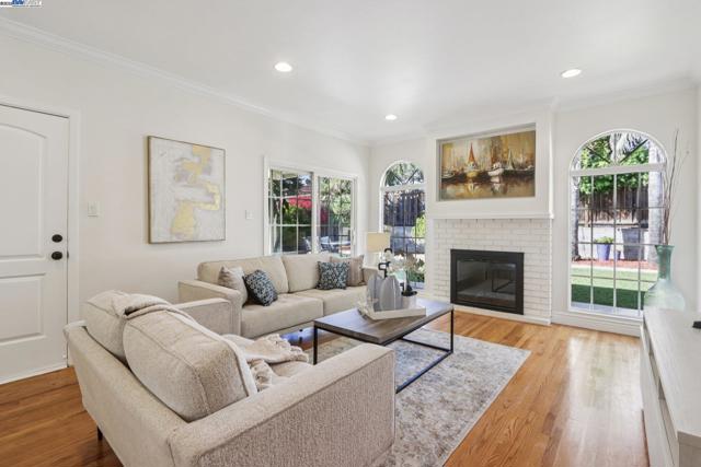 35120 Cardiff Street, Newark CA: https://media.crmls.org/mediaz/a41c26f3-880e-40d0-9615-6c8a2a2027f9.jpg