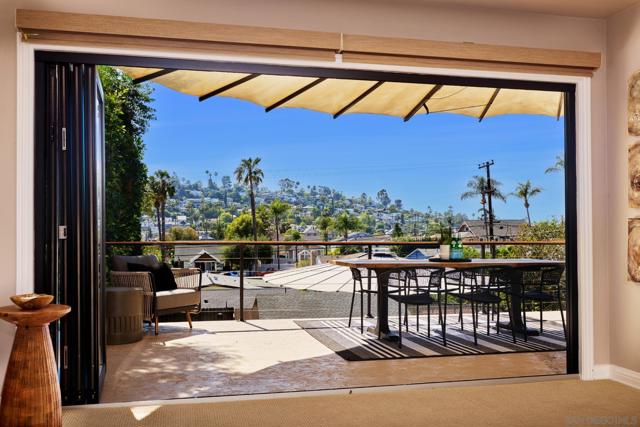 4568 4th Street, La Mesa CA: https://media.crmls.org/mediaz/a41d69b4-281c-49c1-8d16-43a66c4d3399.jpg