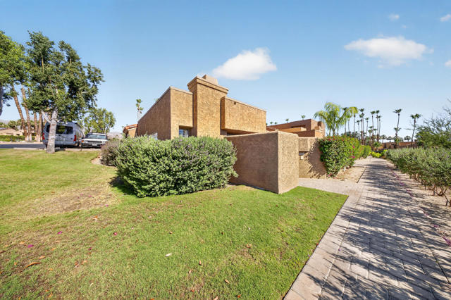 73452 Irontree Drive, Palm Desert, CA 92260