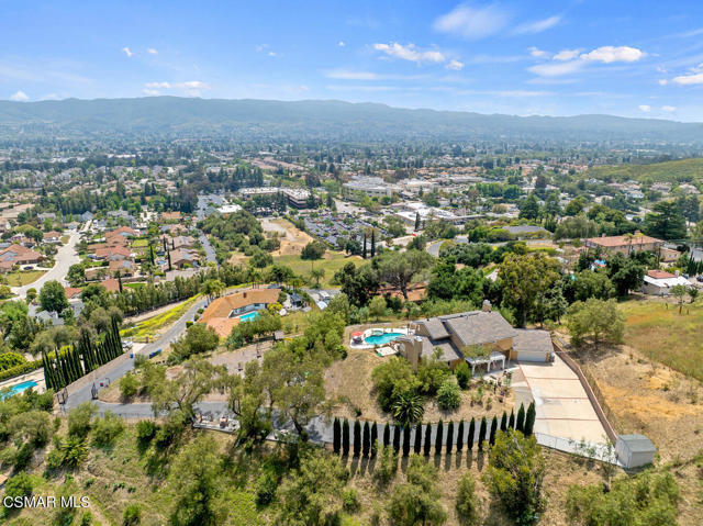 3166 Sycamore Drive, Simi Valley CA: https://media.crmls.org/mediaz/a42022da-17ad-41d7-9d92-eae27c89fc31.jpg