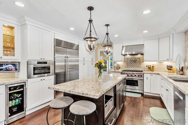 1817 Sunny Slope Terrace, Escondido CA: https://media.crmls.org/mediaz/a4207545-31d2-43bd-9087-f7fd91c504f7.jpg