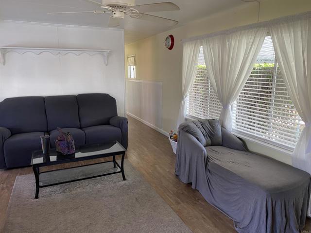 Detail Gallery Image 12 of 41 For 2130 Sunset Dr #104,  Vista,  CA 92081 - 2 Beds | 1 Baths