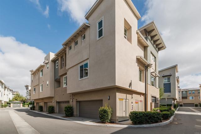 Detail Gallery Image 30 of 37 For 6140 Colt Pl #104,  Carlsbad,  CA 92009 - 3 Beds | 3/1 Baths