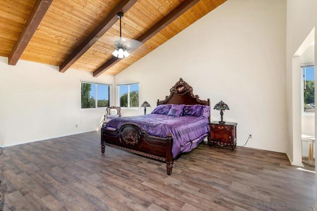 25980 Forest Dr, Escondido CA: https://media.crmls.org/mediaz/a423008c-334a-43f1-a7e3-8837c1e80c3b.jpg