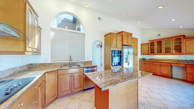 3025 Sandover Ct, Bonita, California 91902, 4 Bedrooms Bedrooms, ,2 BathroomsBathrooms,Single Family Residence,For Sale,Sandover Ct,250019751SD