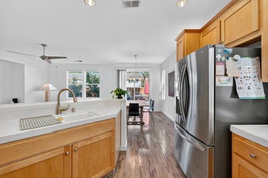 7902 Kipling Circle, Gilroy CA: https://media.crmls.org/mediaz/a4241d94-d825-4594-8d2e-de7cc4da06bd.jpg