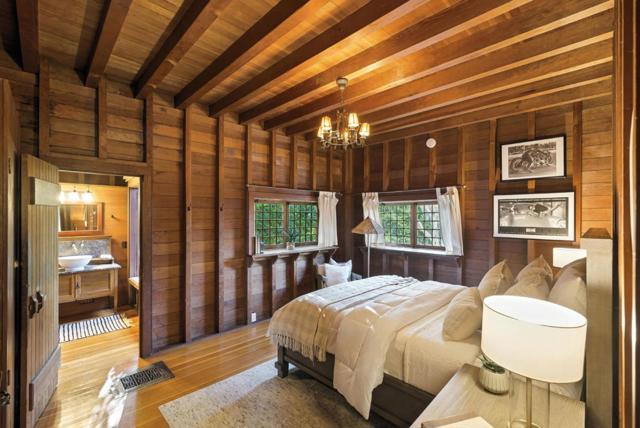 600 Martin Street, Monterey CA: https://media.crmls.org/mediaz/a425cfff-f218-46e2-8ea3-a1cb533c7431.jpg