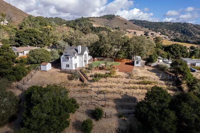 70 Valle Vista, Carmel Valley CA: https://media.crmls.org/mediaz/a4263a30-ac19-433c-b73c-bb093a717337.jpg