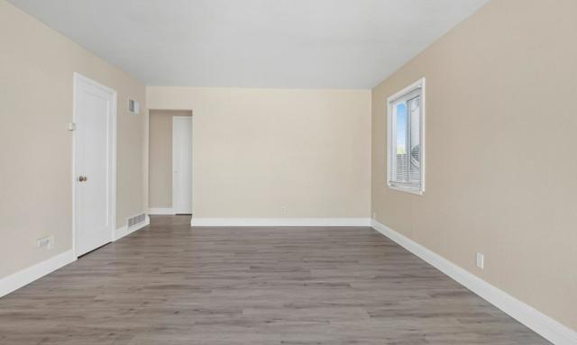 957 Oakwood Avenue, Vallejo CA: https://media.crmls.org/mediaz/a42654fc-229a-4738-8d16-54488f496c63.jpg