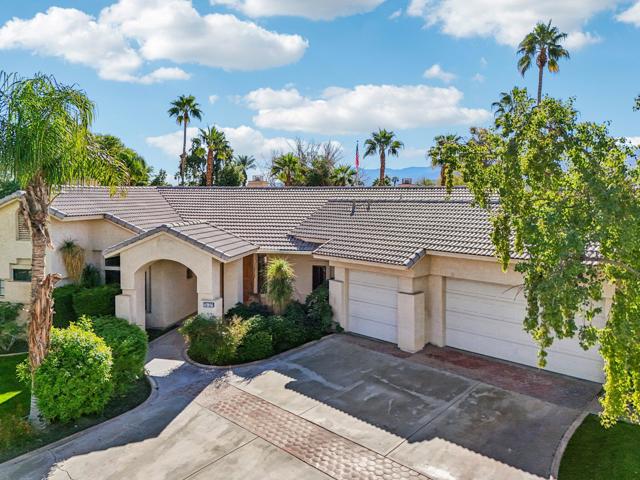 79371 Four Paths Lane, Bermuda Dunes CA: https://media.crmls.org/mediaz/a4278c5f-61d8-499b-93f0-534ac6851433.jpg