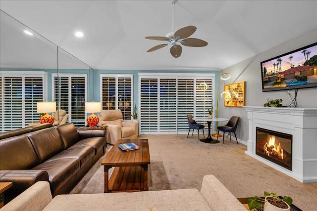 43 Sunrise Drive, Rancho Mirage CA: https://media.crmls.org/mediaz/a427a295-ea5d-4bfb-8b26-a9197923fe0b.jpg