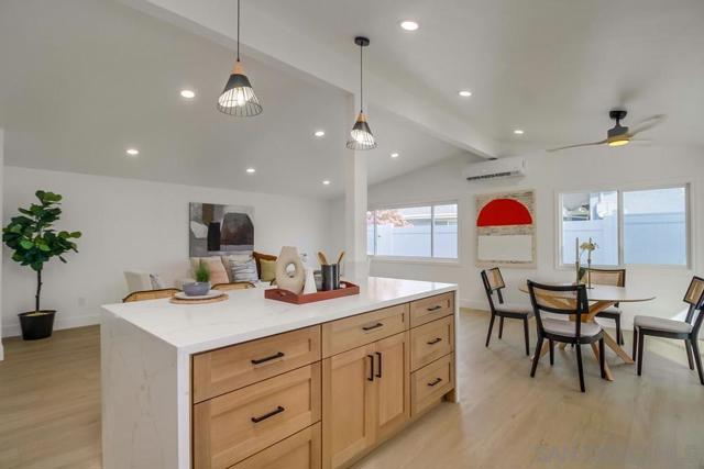5165 WINTHROP ST, San Diego CA: https://media.crmls.org/mediaz/a4291889-5ece-4f40-9b8d-0613cdbbfc50.jpg