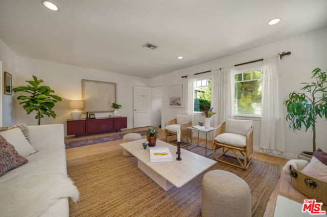 12432 Hesby Street photo 6