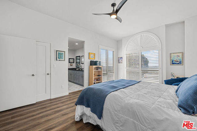 712 Vallejo Villas, Los Angeles CA: https://media.crmls.org/mediaz/a42a2c9c-1995-4a22-a50d-88db76bba9df.jpg