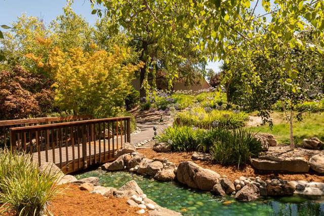 131 El Pinar, Los Gatos CA: https://media.crmls.org/mediaz/a42a5a76-1df4-4f45-be59-7e1306a157e0.jpg
