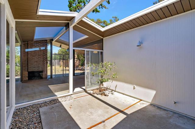 106 Eliza Court, Foster City CA: https://media.crmls.org/mediaz/a42b1225-8cc3-4e01-b88a-9249c7398d65.jpg