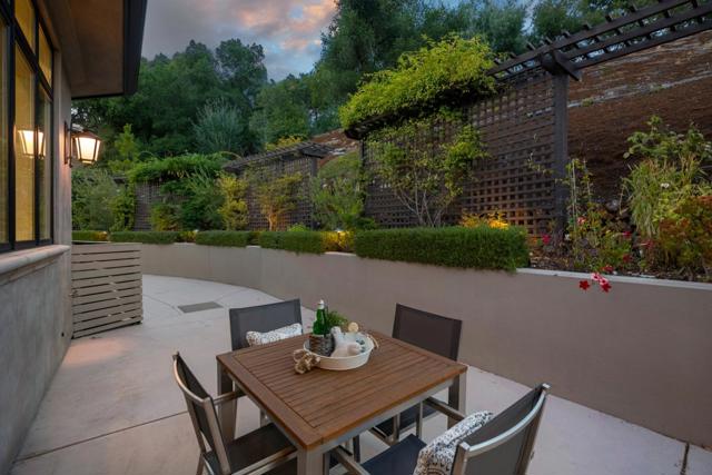 17435 Phillips Avenue, Los Gatos CA: https://media.crmls.org/mediaz/a42b8f34-c8f5-44bd-bed5-434f8cd9e031.jpg