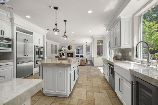 86 Candleston Place, Alamo CA: https://media.crmls.org/mediaz/a42bcb7a-0eda-465b-bfae-03478d49441b.jpg