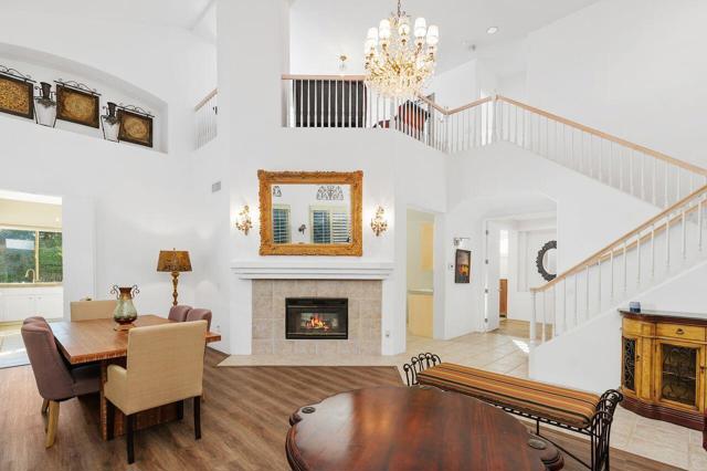 205 Kavenish Drive, Rancho Mirage CA: https://media.crmls.org/mediaz/a42cb5d4-6767-494b-bbe2-f397d3c72332.jpg