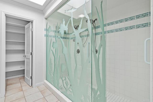 3366 Bayside Walk, San Diego CA: https://media.crmls.org/mediaz/a42cf3ff-0518-4cbb-903e-928bf1b6b241.jpg