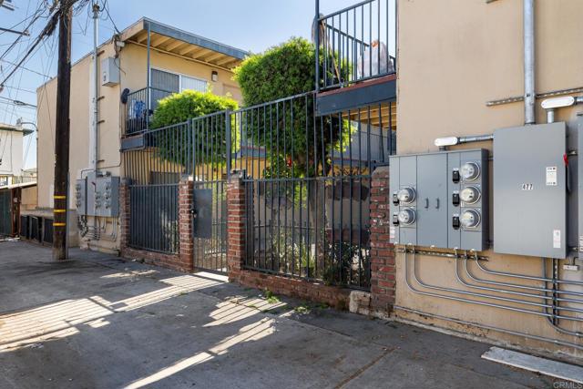 477 South Street, Long Beach, California 90805, ,Multi-Family,For Sale,South,PTP2407021