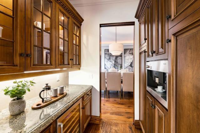 8 Reyna Place, Menlo Park CA: https://media.crmls.org/mediaz/a42ead24-db46-42b8-b92c-6be61930a7cb.jpg