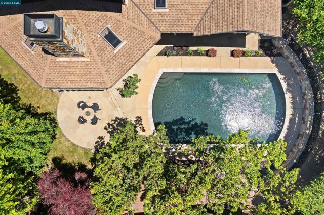 1754 Reliez Valley Rd, Lafayette CA: https://media.crmls.org/mediaz/a42f54cf-5435-4403-8986-df4782875196.jpg