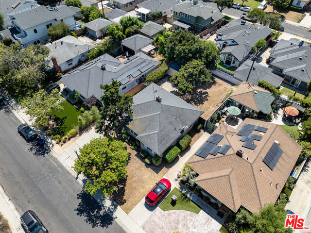 7833 Denrock Avenue, Los Angeles, California 90045, 3 Bedrooms Bedrooms, ,1 BathroomBathrooms,Single Family Residence,For Sale,Denrock,24432031