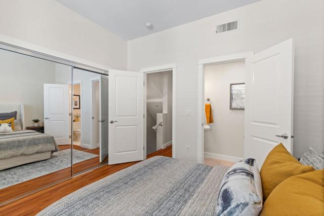 265 Kentdale Place, San Jose CA: https://media.crmls.org/mediaz/a4301153-c2a4-41b6-aae0-75e2e233fbe9.jpg