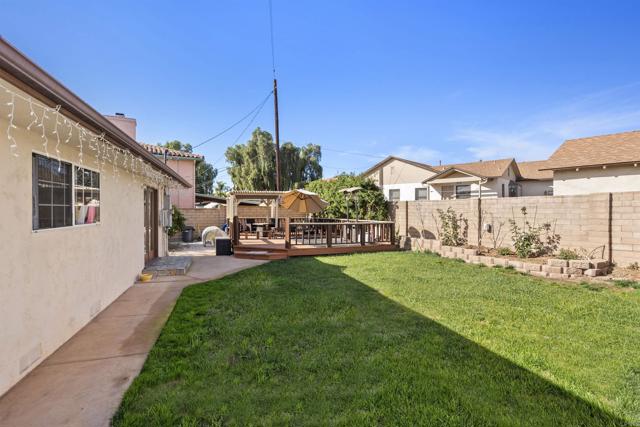 Image 27 of 28 For 3909 Alta Loma Drive
