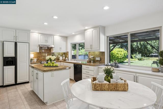800 El Capitan Drive, Danville, California 94526, 4 Bedrooms Bedrooms, ,2 BathroomsBathrooms,Single Family Residence,For Sale,El Capitan Drive,41112507