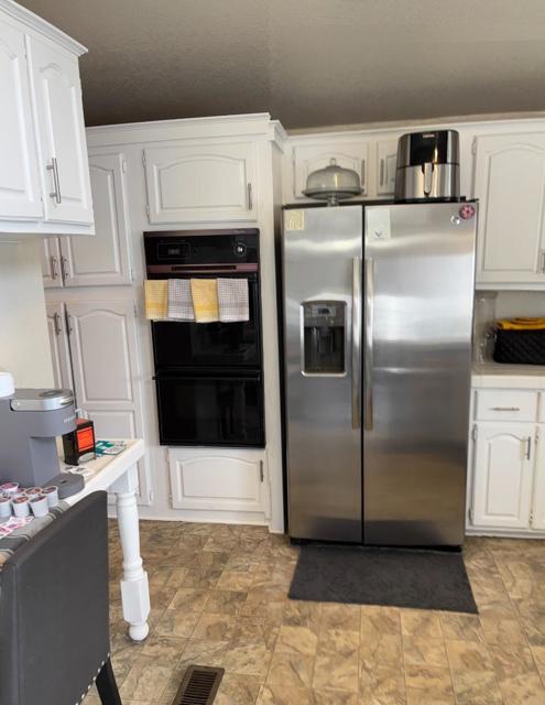 1225 Vienna, Sunnyvale CA: https://media.crmls.org/mediaz/a431d583-407c-4c85-8f87-8b9c6eac243d.jpg