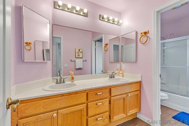 53 Avenida Descanso, Oceanside CA: https://media.crmls.org/mediaz/a432198d-b6da-4119-96b4-9323c0c5a761.jpg