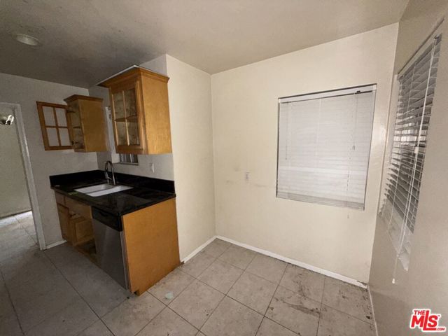 7309 Cantaloupe Avenue photo 5