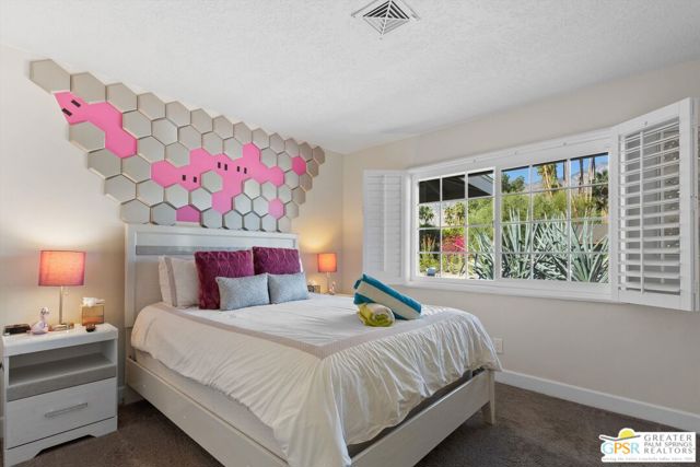1186 S San Joaquin Drive, Palm Springs CA: https://media.crmls.org/mediaz/a43476ae-b2a8-4cfc-9eab-9170a97e8131.jpg