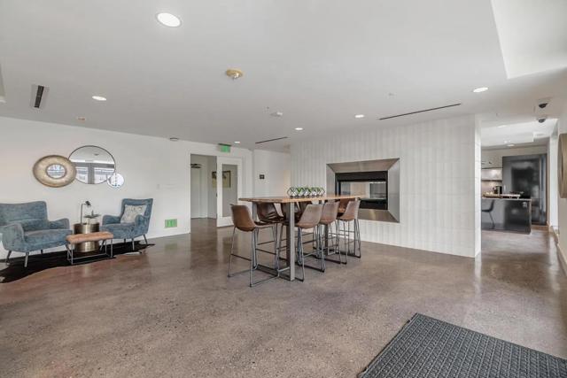 88 E San Fernando Street, San Jose CA: https://media.crmls.org/mediaz/a434a16d-7687-41fa-a154-aef1c526c45c.jpg