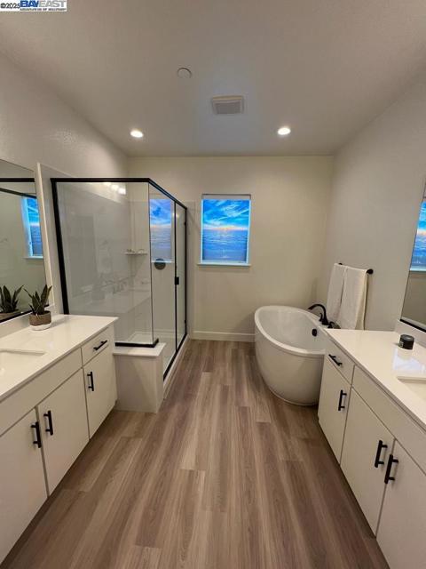 2978 Ellis Town Dr, Tracy CA: https://media.crmls.org/mediaz/a4352e55-f55a-4780-8210-1c415d70d78b.jpg