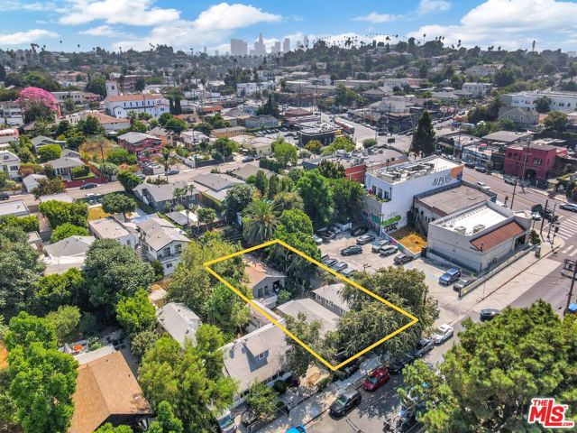 1118 Sanborn Avenue photo 27