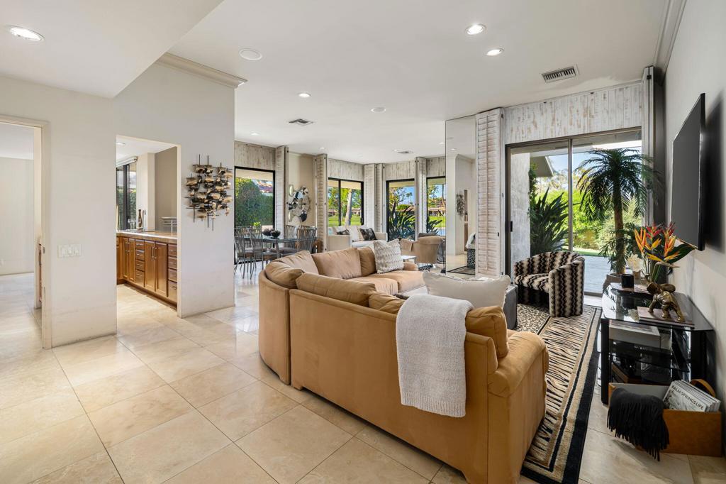 MLS #219138135DA image #3