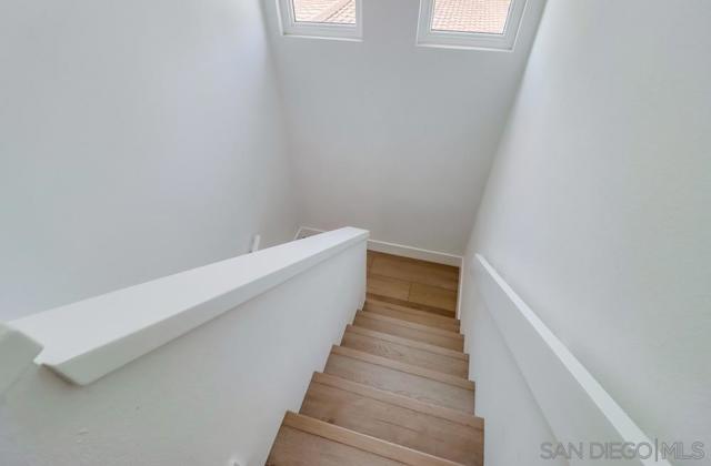 4053 55 Jewell St, San Diego CA: https://media.crmls.org/mediaz/a4360c05-e57c-4f5b-b004-b0c905fc287f.jpg