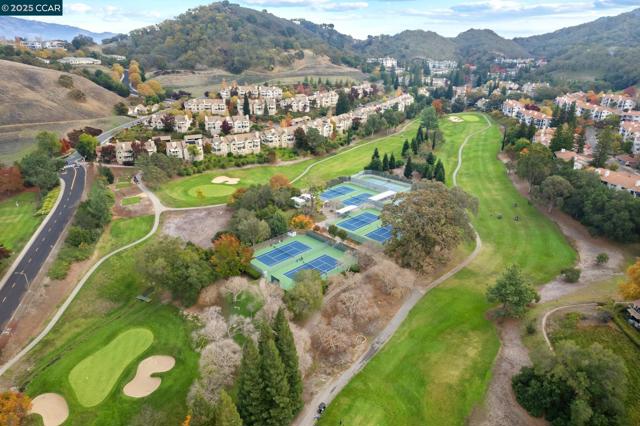 3535 Terra Granada Dr, Walnut Creek CA: https://media.crmls.org/mediaz/a4388915-160a-46be-87bb-9d4d5c66720b.jpg