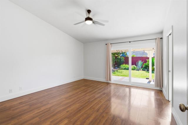 Detail Gallery Image 14 of 34 For 940 Stern Ln, Oxnard,  CA 93035 - 4 Beds | 2/1 Baths