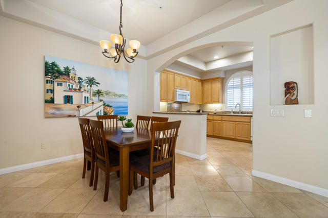 2701 Via Calderia, Palm Desert CA: https://media.crmls.org/mediaz/a4398724-2411-401e-808e-ccd8624d37f4.jpg