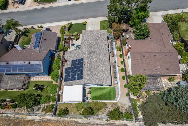 14543 High Pine St, Poway CA: https://media.crmls.org/mediaz/a439a2e3-21f9-4a66-b9e2-b1b52cbe6e75.jpg