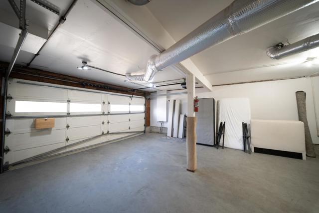 1331 Aspen Drive, Pacifica CA: https://media.crmls.org/mediaz/a439c550-351a-4110-b0bc-9602b01f205d.jpg