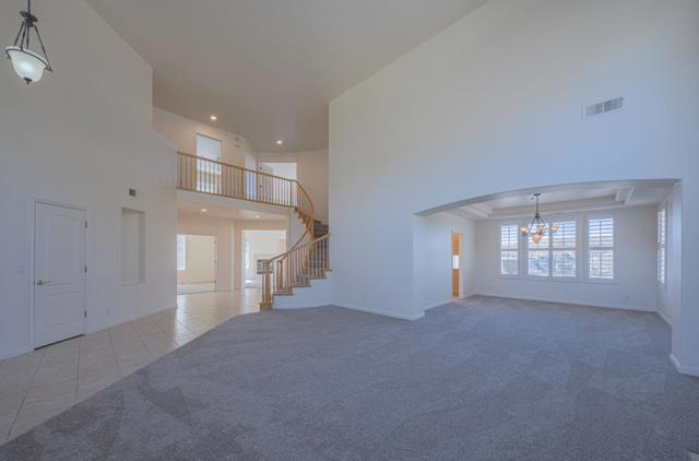 27606 Prestancia Circle, Salinas CA: https://media.crmls.org/mediaz/a43fe7e2-95f2-46c7-8ee8-07f9bf3ef708.jpg